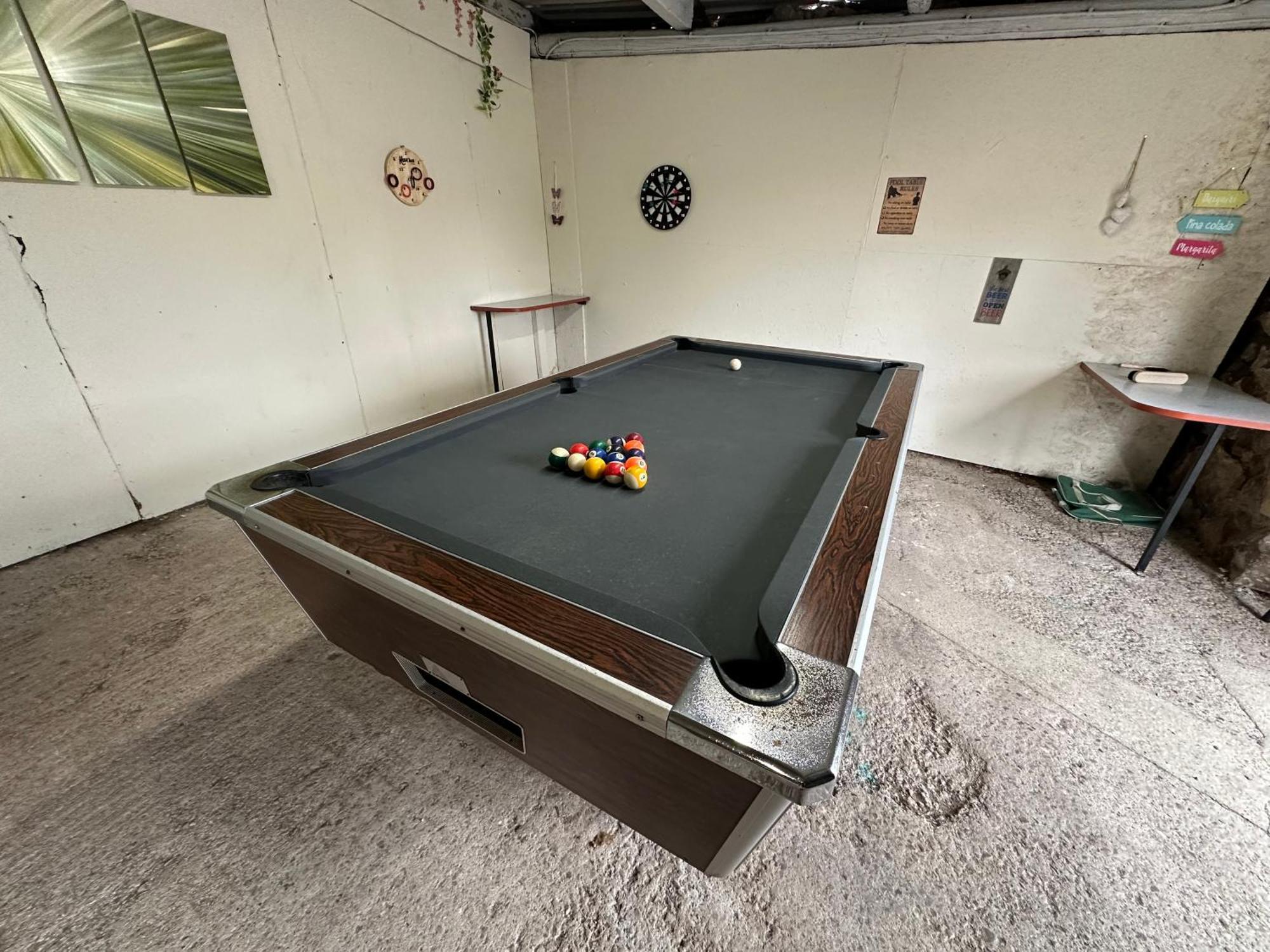 Dwylig Isa Holiday Cottages 라들런 외부 사진